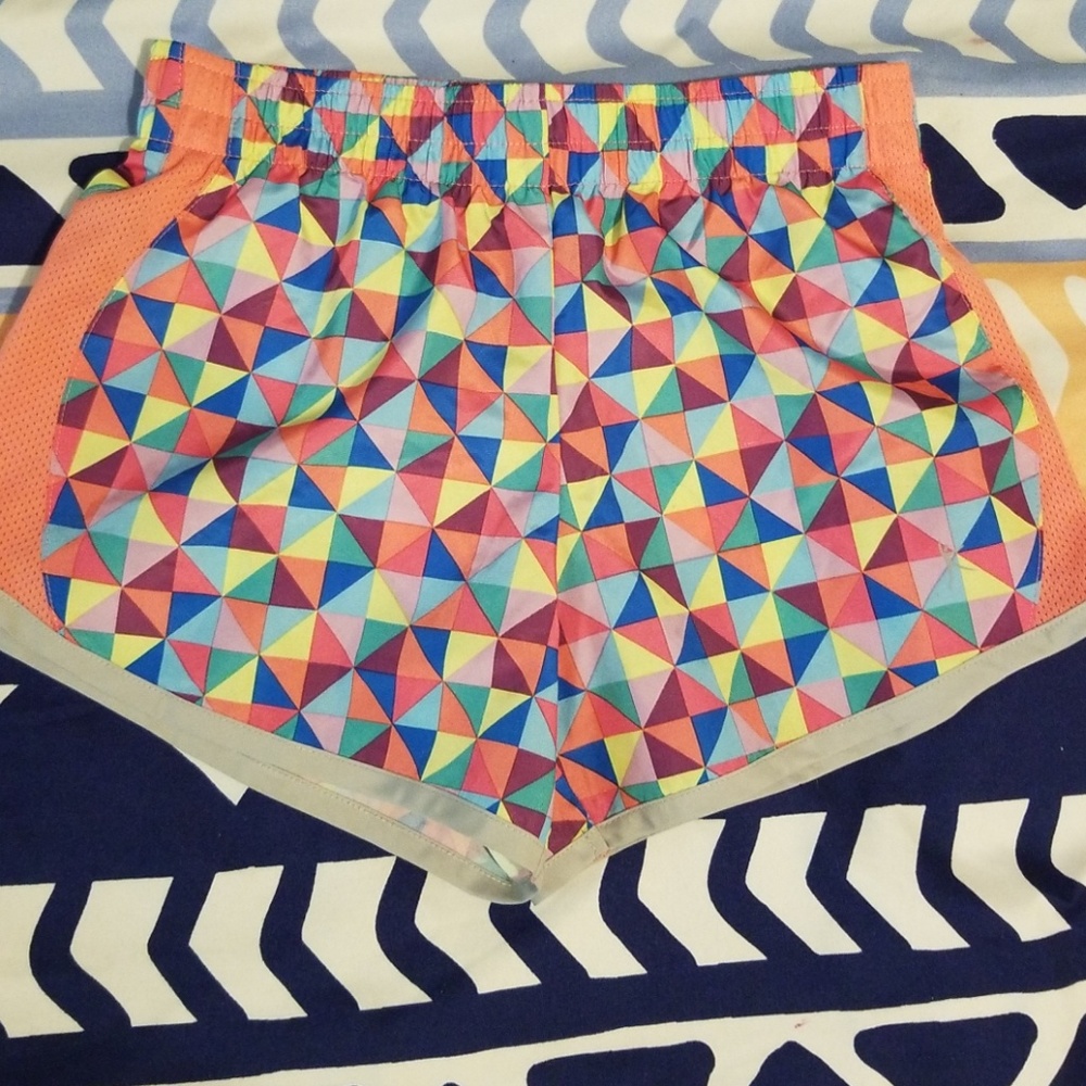 Danskin Now sport short